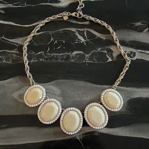 Gold and White Necklace! Banana Republic! Excellent Condition!